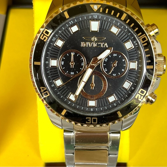 Invicta Men’s Pro Diver Chronograph Watch - Picture 1 of 6